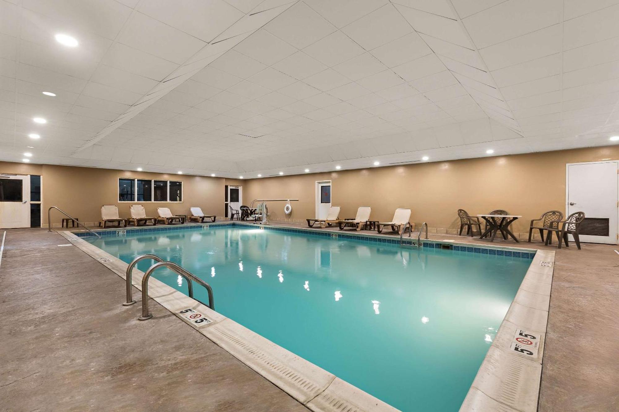 Comfort Suites Nashville Buitenkant foto