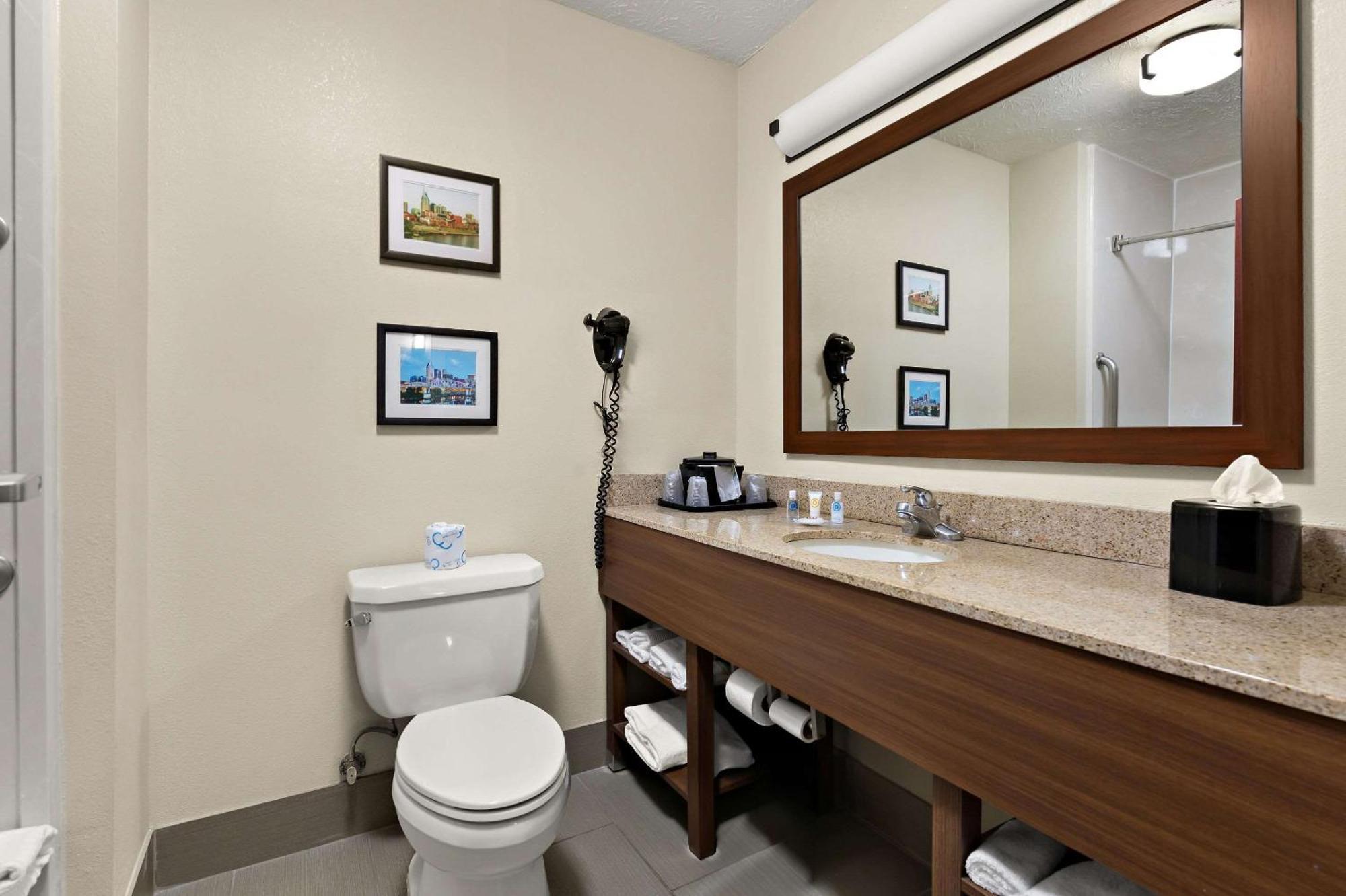 Comfort Suites Nashville Buitenkant foto
