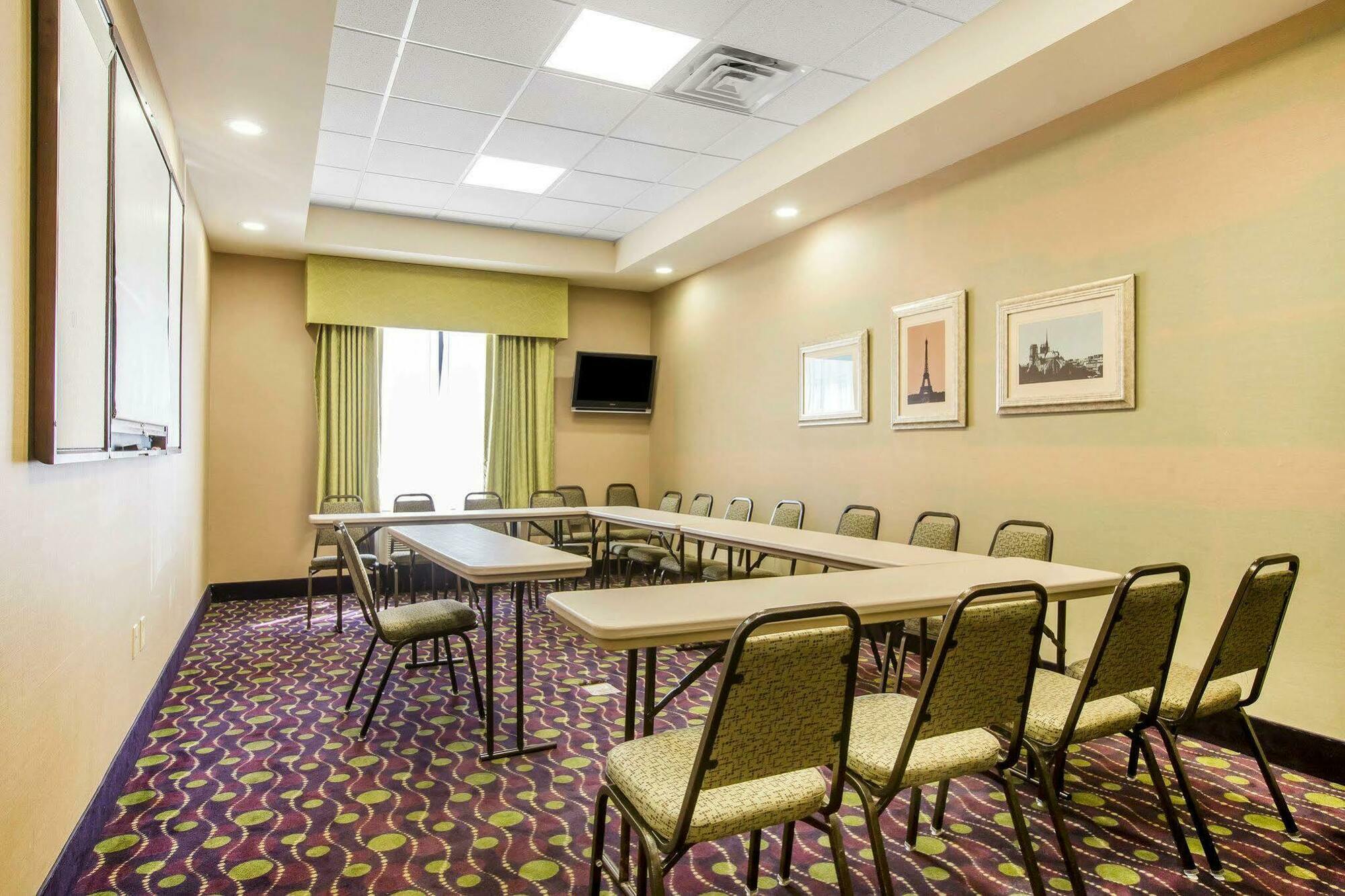 Comfort Suites Nashville Buitenkant foto